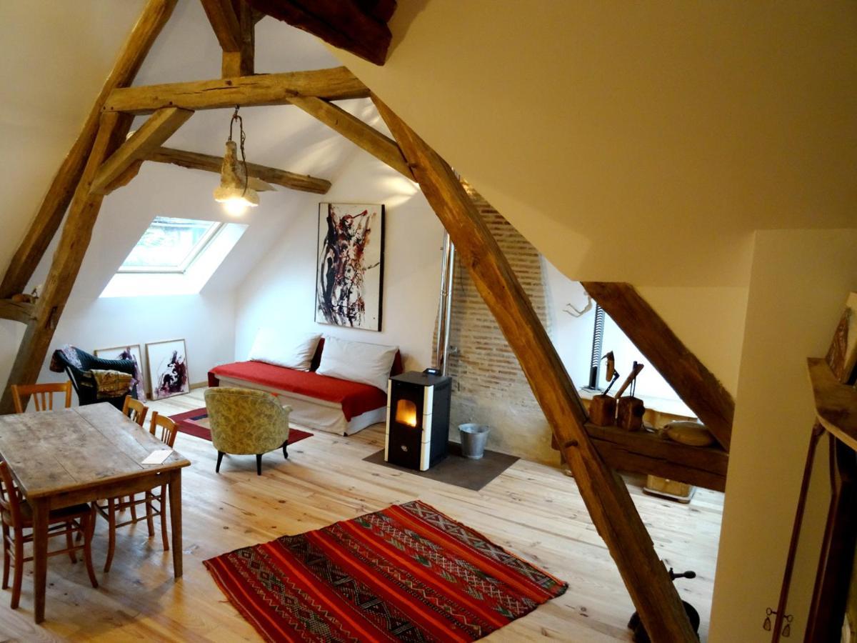 L'Escalier Des Reves Bed & Breakfast Saint-Sauveur-en-Puisaye Ngoại thất bức ảnh