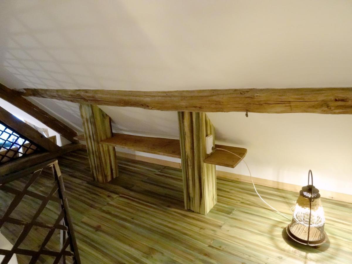 L'Escalier Des Reves Bed & Breakfast Saint-Sauveur-en-Puisaye Ngoại thất bức ảnh