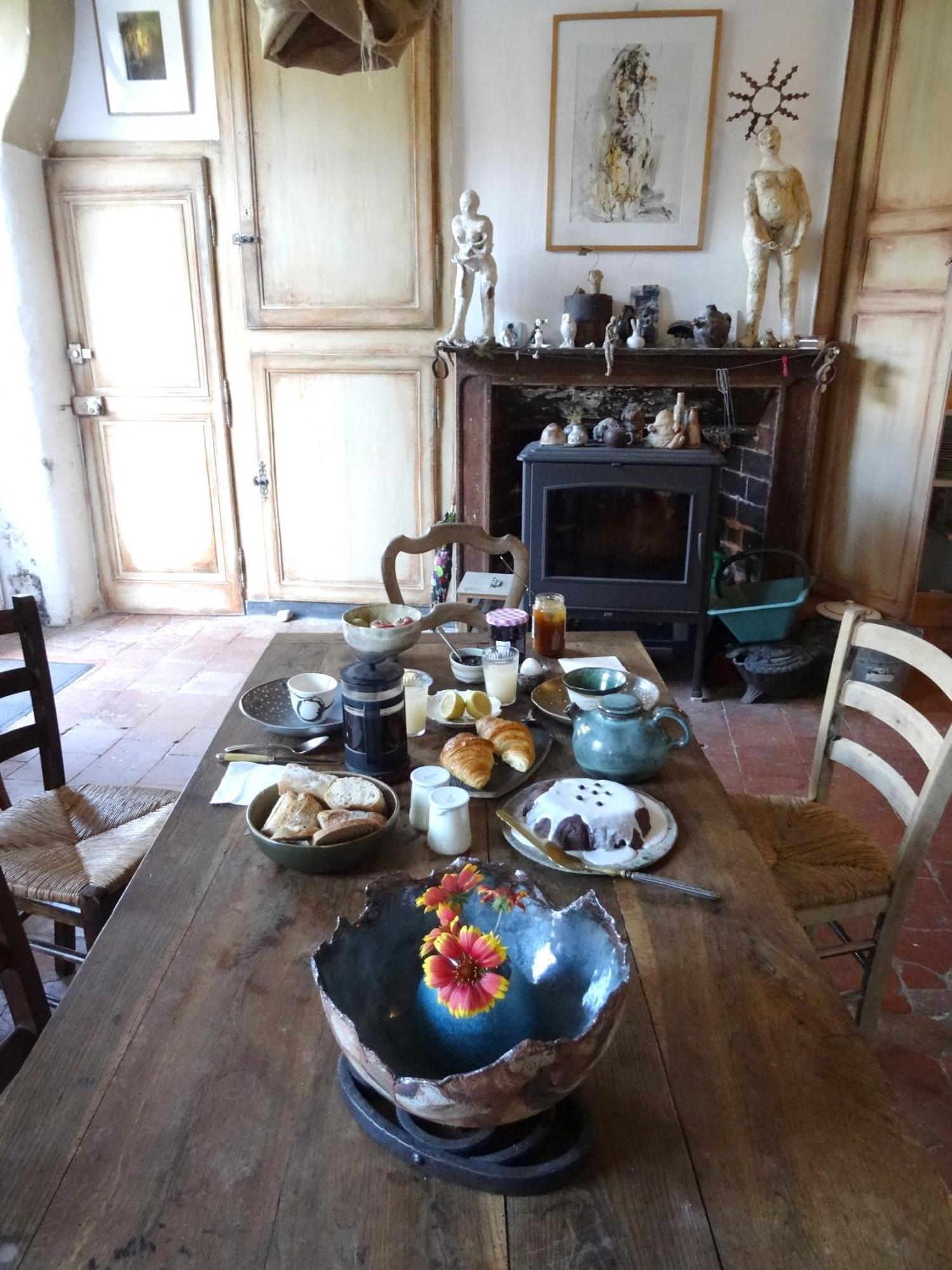 L'Escalier Des Reves Bed & Breakfast Saint-Sauveur-en-Puisaye Ngoại thất bức ảnh